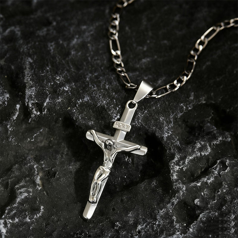 ✝️ Crucifix Cross Necklace – Adjustable Figaro Chain Faith Pendant
